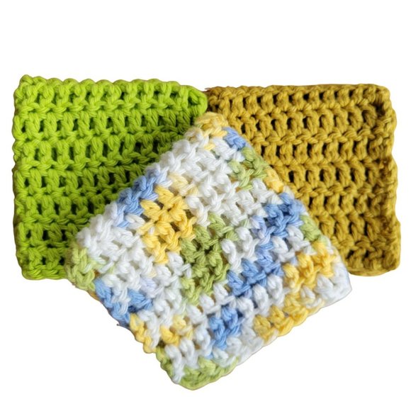 HANDMADE Crochet Washcloths Set of 3 Expertly Created with a Hook and Ya… - Picture 2 of 6